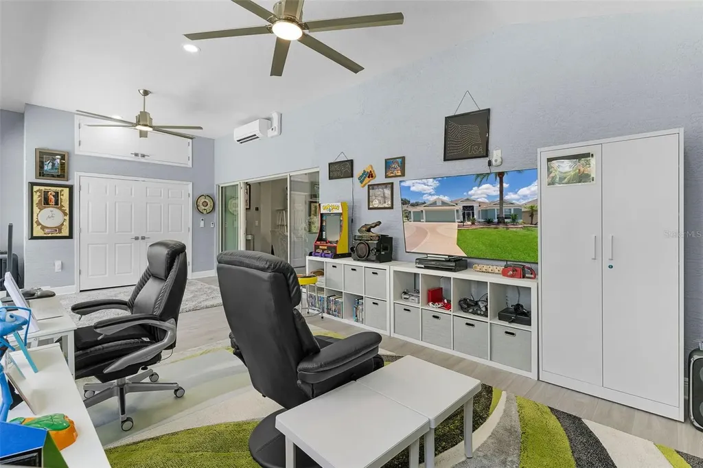 1951 Gatehouse Terrace The Villages FL 32163