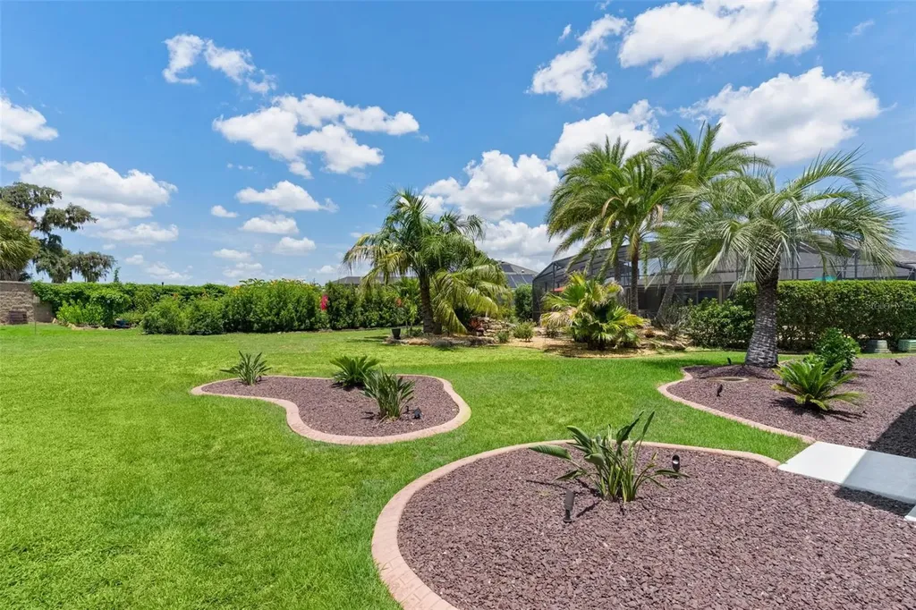 1951 Gatehouse Terrace The Villages FL 32163