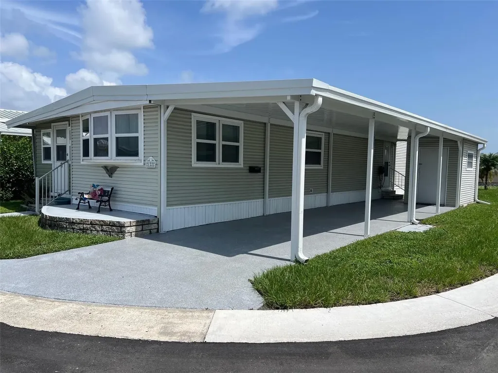 11300 124th Avenue Largo FL 33778