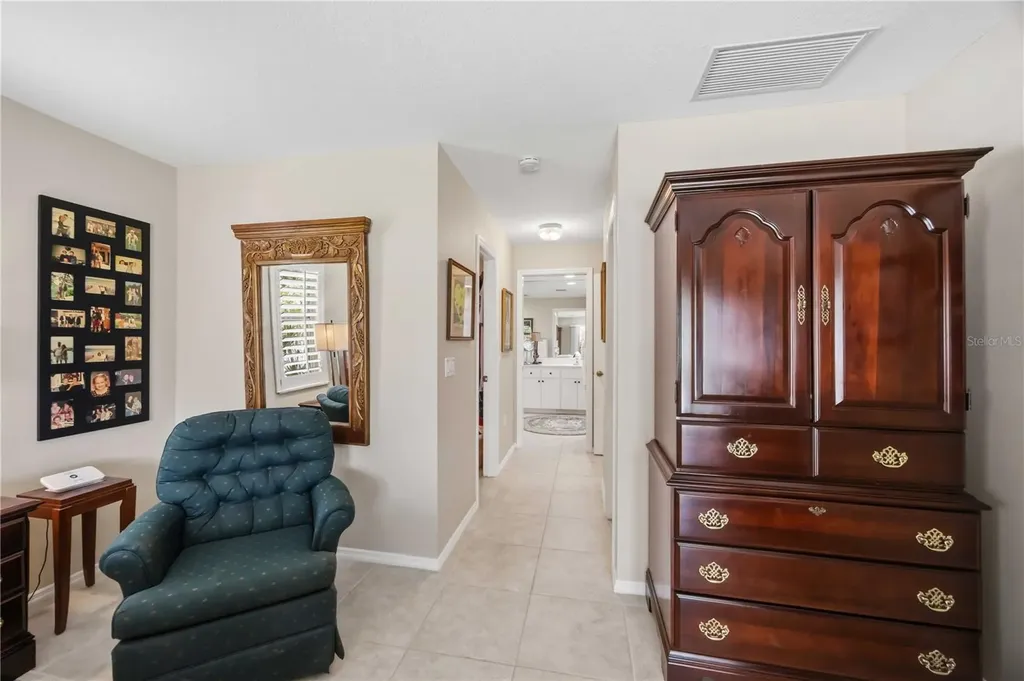 230 E Green Street Englewood FL 34223