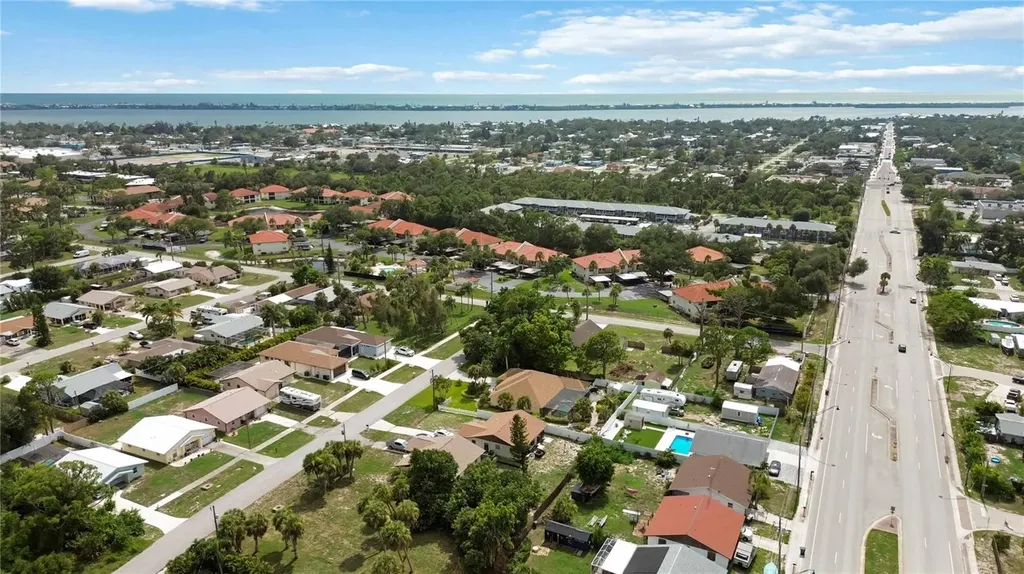 230 E Green Street Englewood FL 34223
