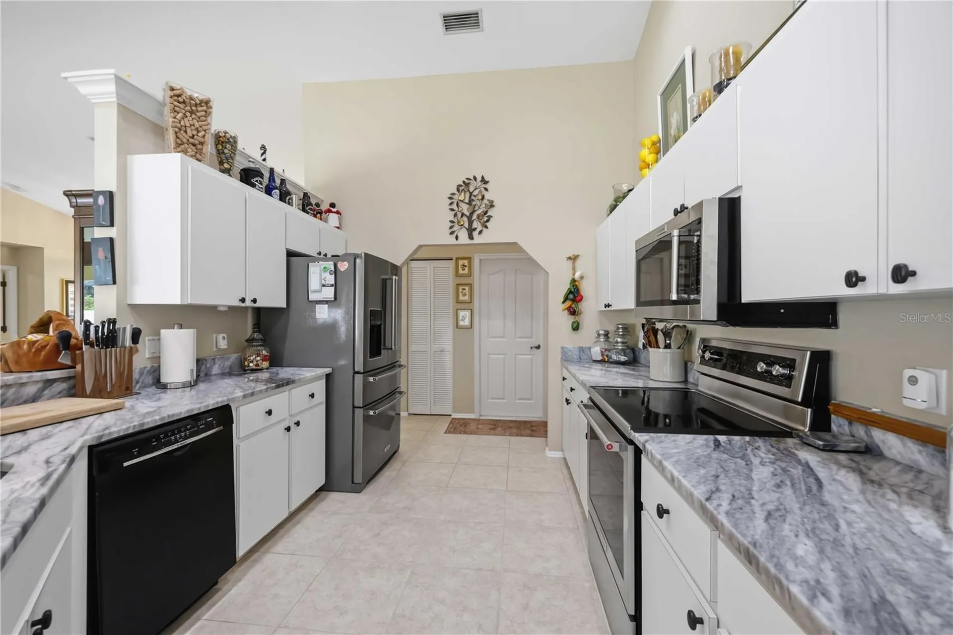 230 E Green Street Englewood FL 34223