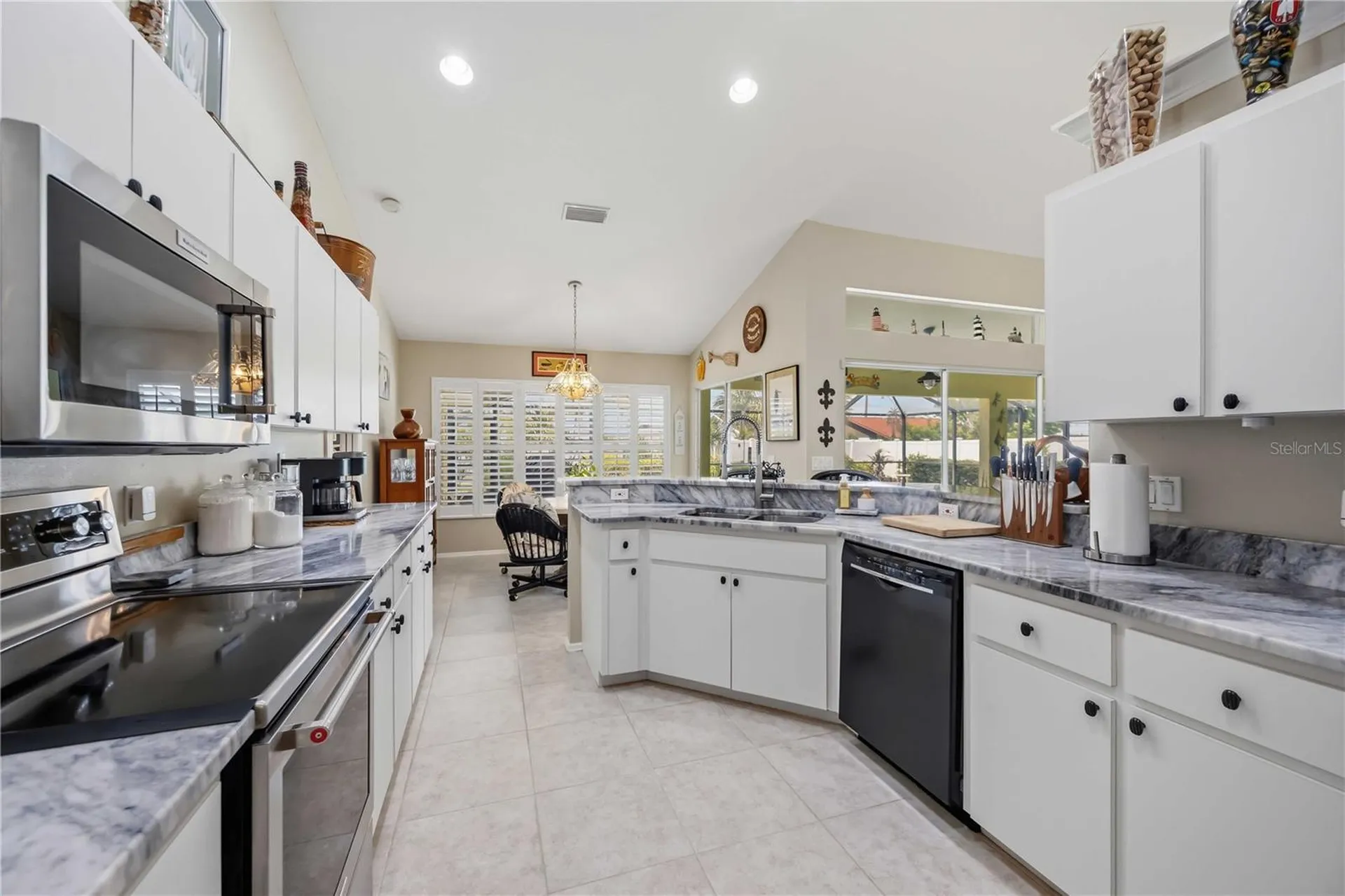 230 E Green Street Englewood FL 34223