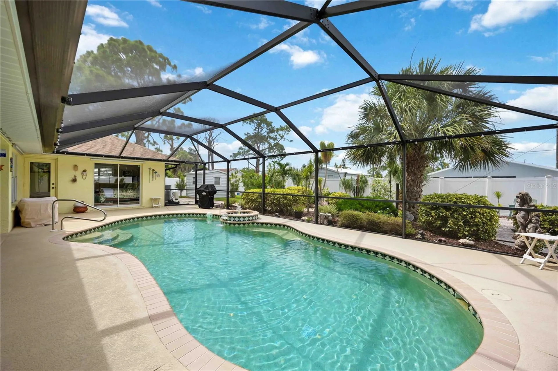 230 E Green Street Englewood FL 34223