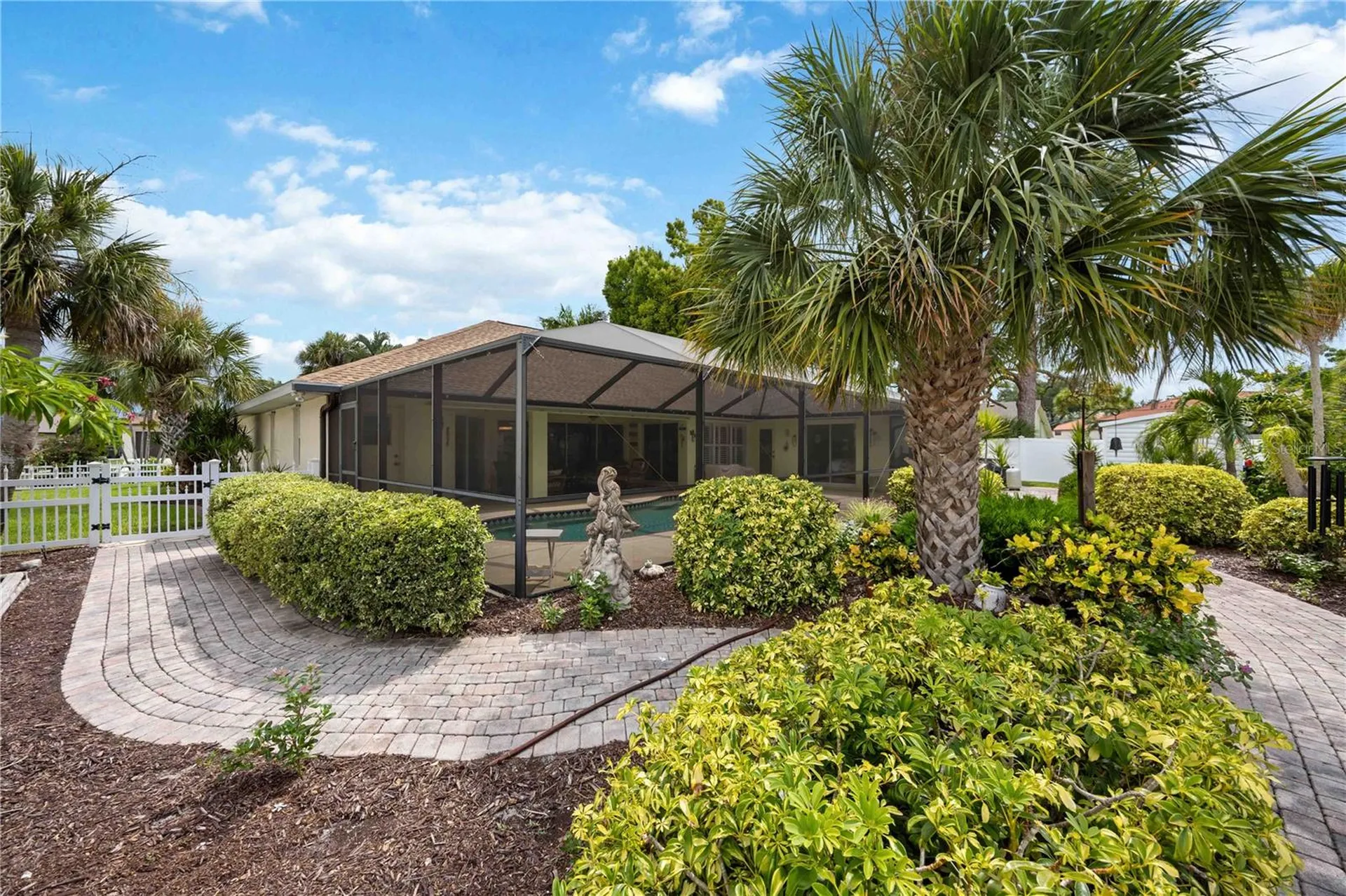 230 E Green Street Englewood FL 34223