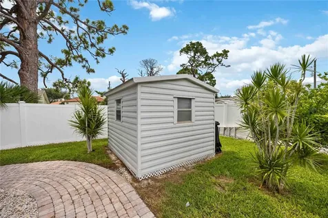 230 E Green Street Englewood FL 34223