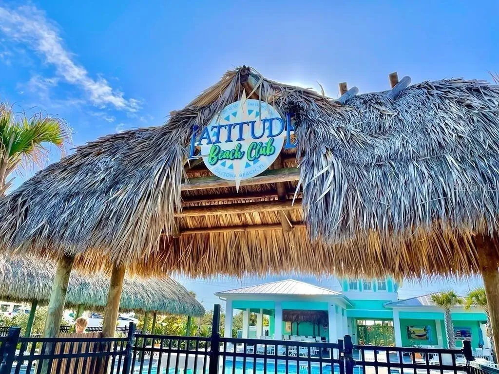 306 Hang Loose Way Daytona Beach FL 32124