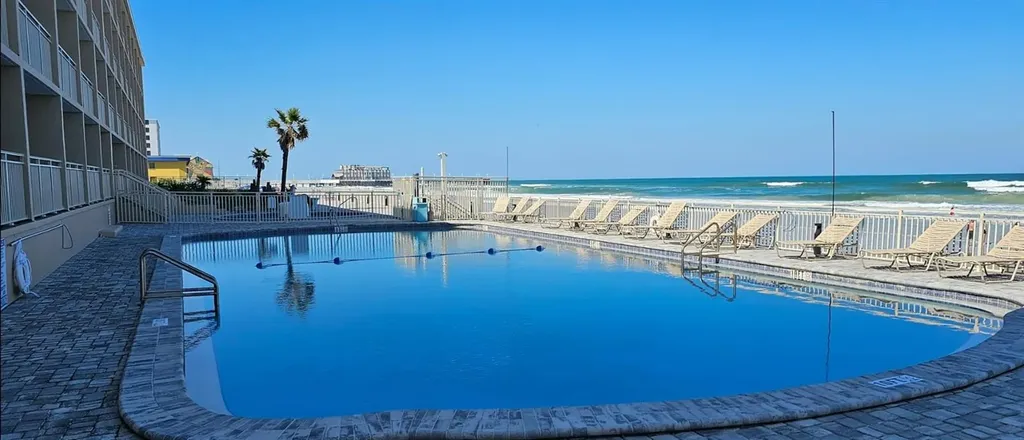 219 S Atlantic Avenue Daytona Beach FL 32118