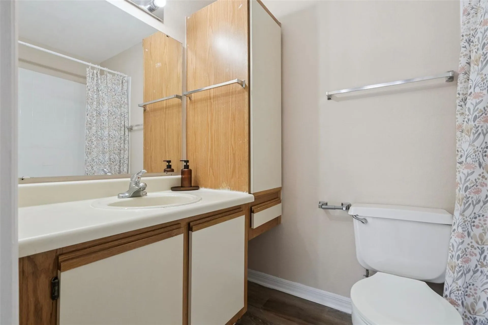 1085 S Hiawassee Road Orlando FL 32835