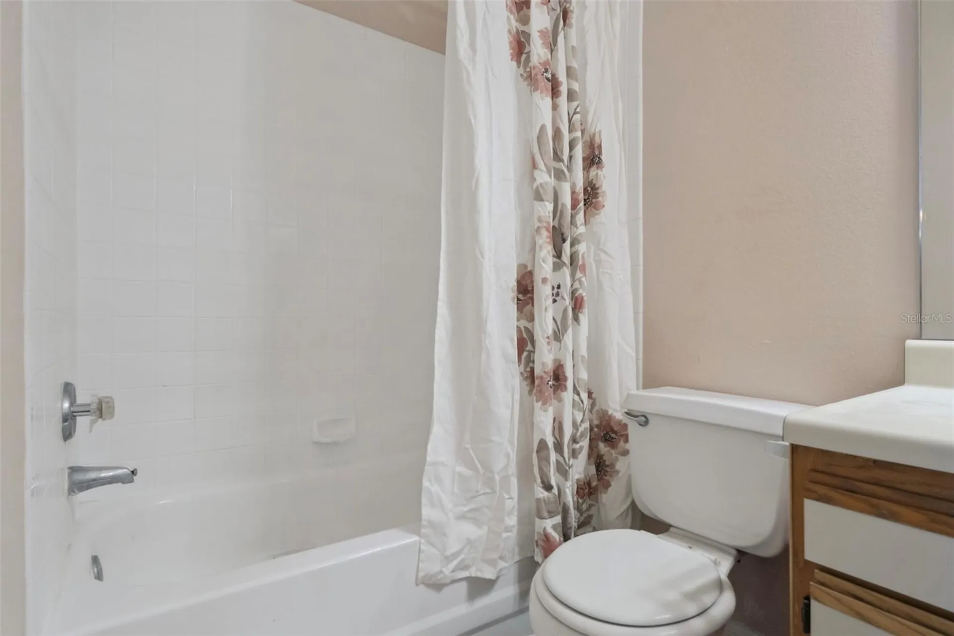1085 S Hiawassee Road Orlando FL 32835