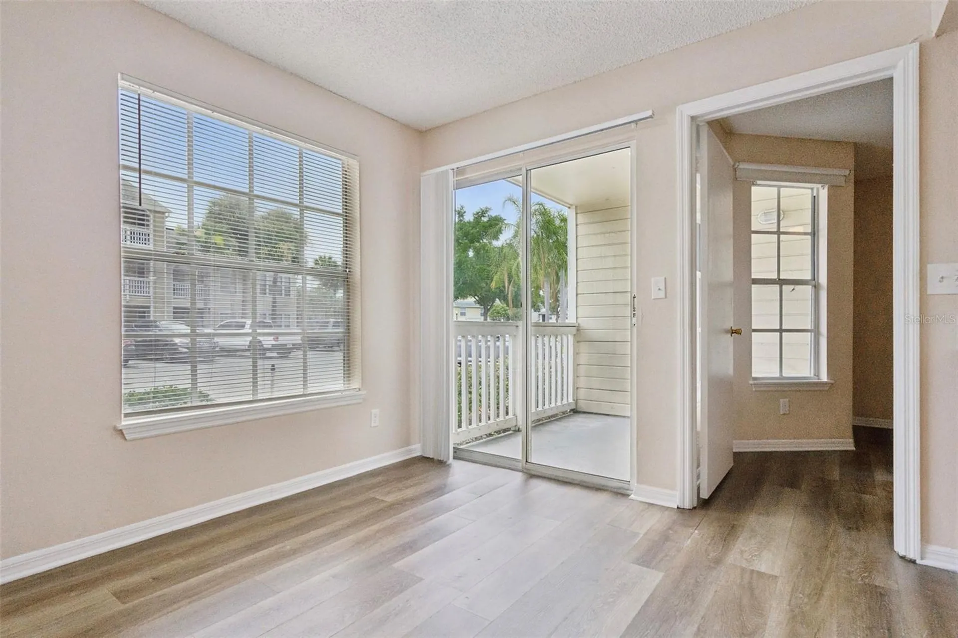 1085 S Hiawassee Road Orlando FL 32835
