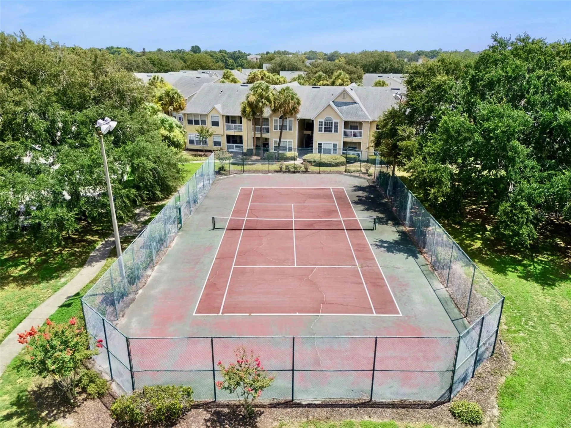 1085 S Hiawassee Road Orlando FL 32835