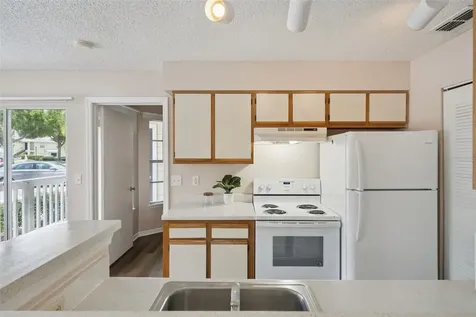 1085 S Hiawassee Road Orlando FL 32835
