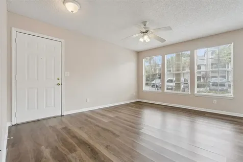 1085 S Hiawassee Road Orlando FL 32835