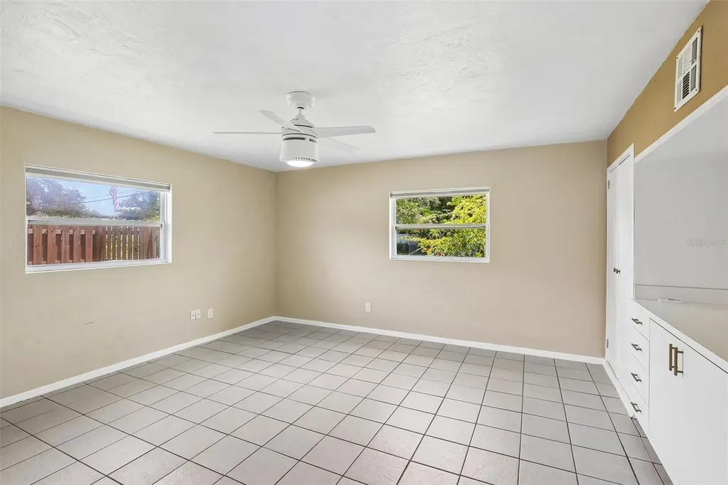 114 Lake Judy Lee Drive Largo FL 33771