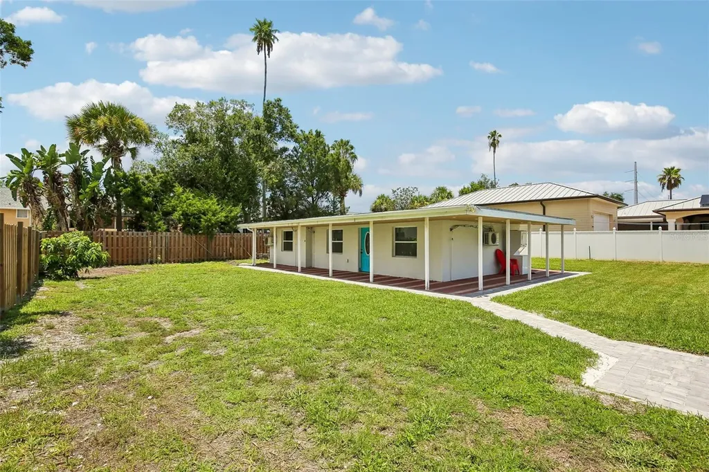 114 Lake Judy Lee Drive Largo FL 33771