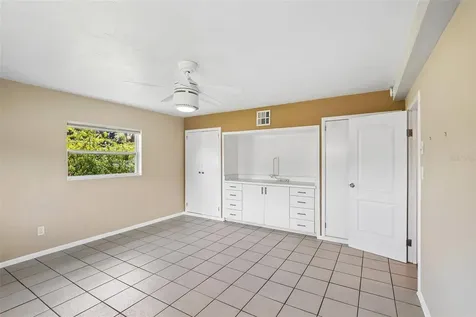 114 Lake Judy Lee Drive Largo FL 33771