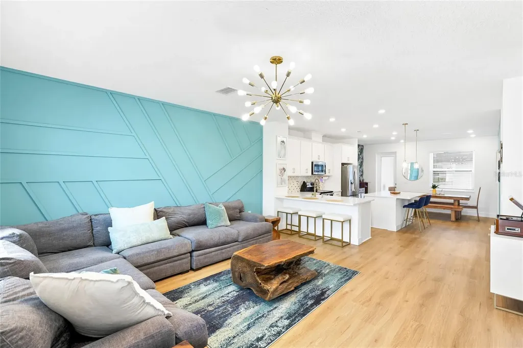 1808 Fender Lane Sarasota FL 34240