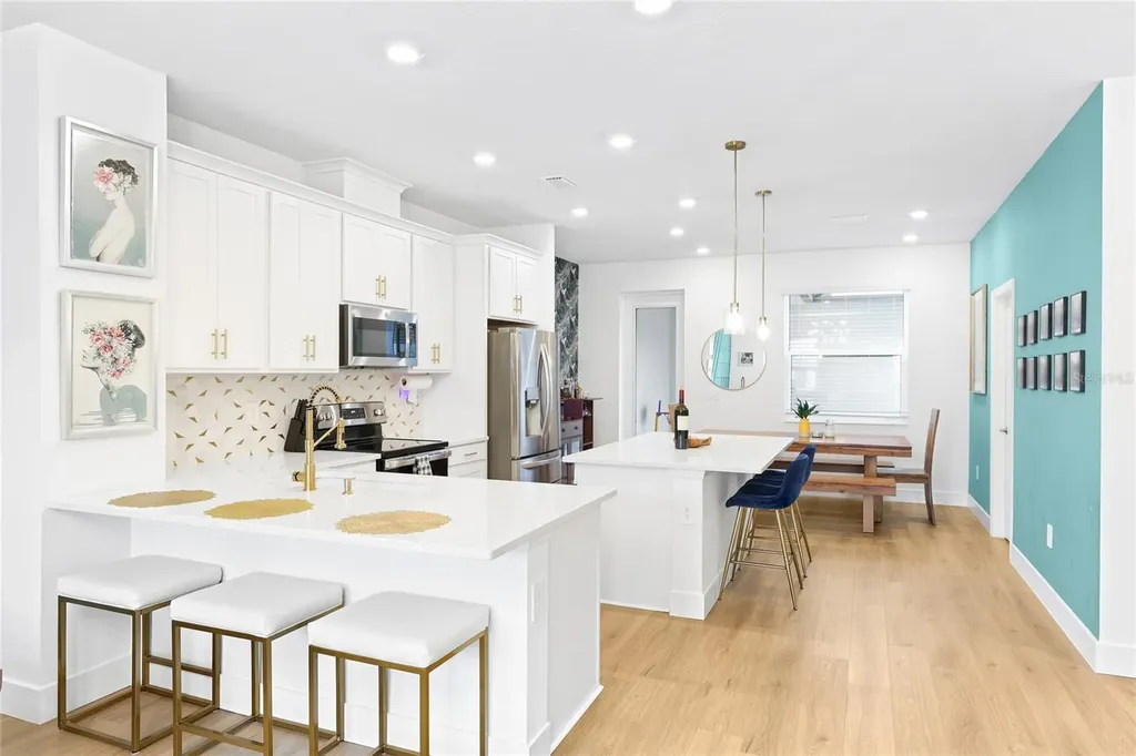 1808 Fender Lane Sarasota FL 34240
