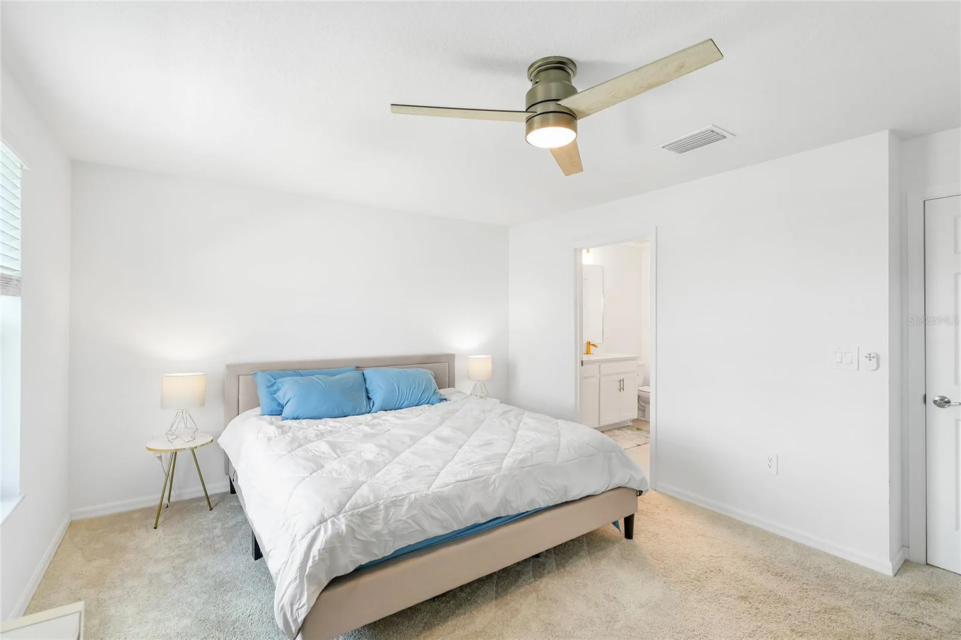 1808 Fender Lane Sarasota FL 34240