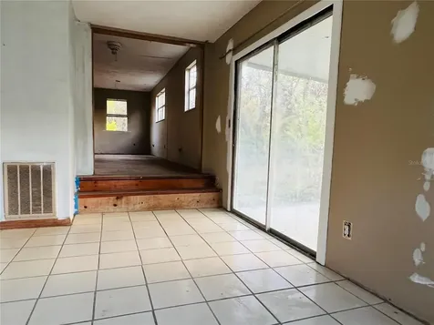 20715 SE 141st Place Umatilla FL 32784