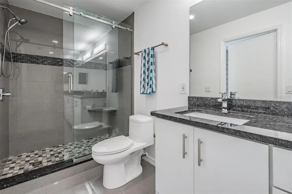 244 Mariner Drive Tarpon Springs FL 34689