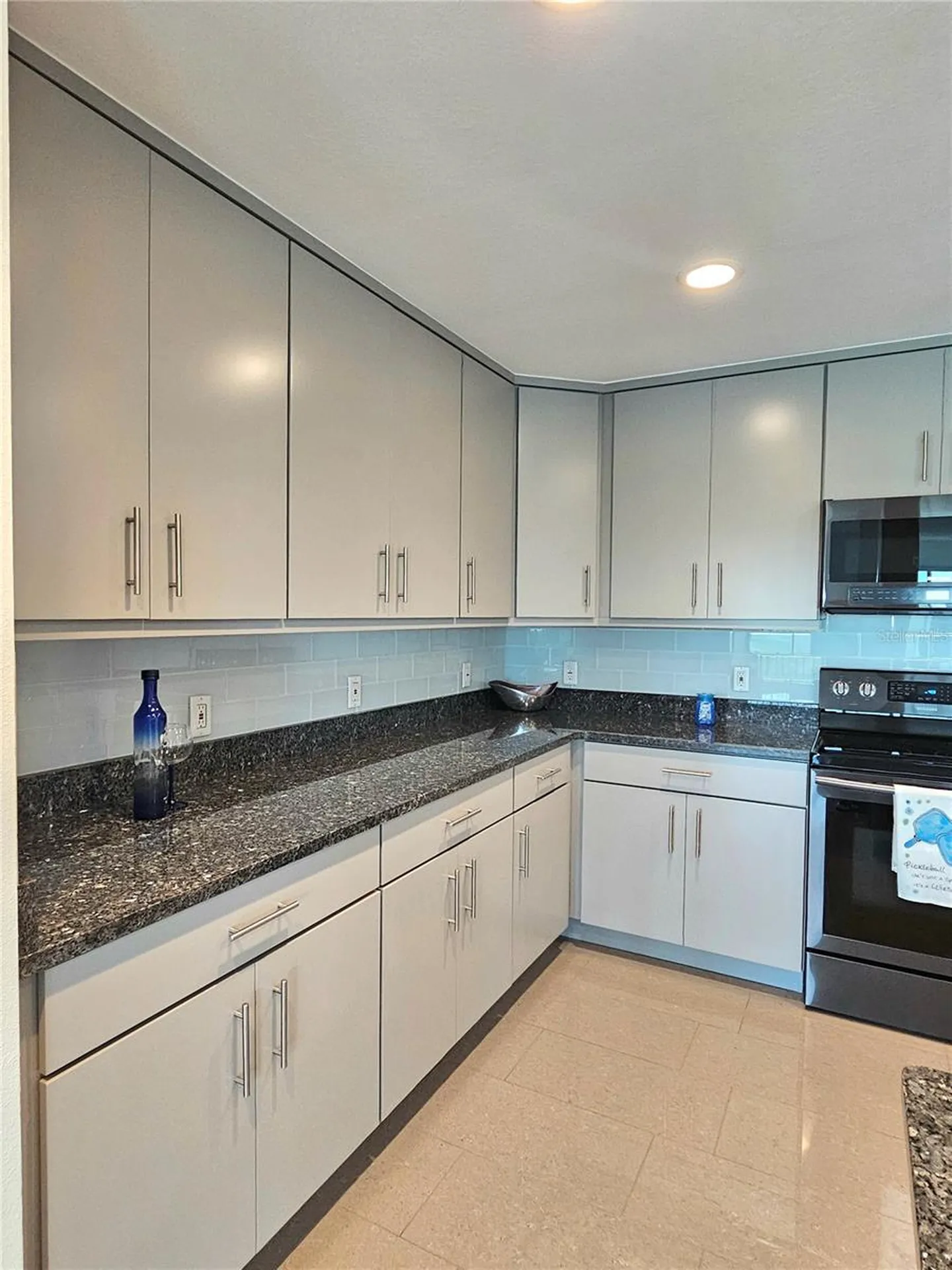 244 Mariner Drive Tarpon Springs FL 34689