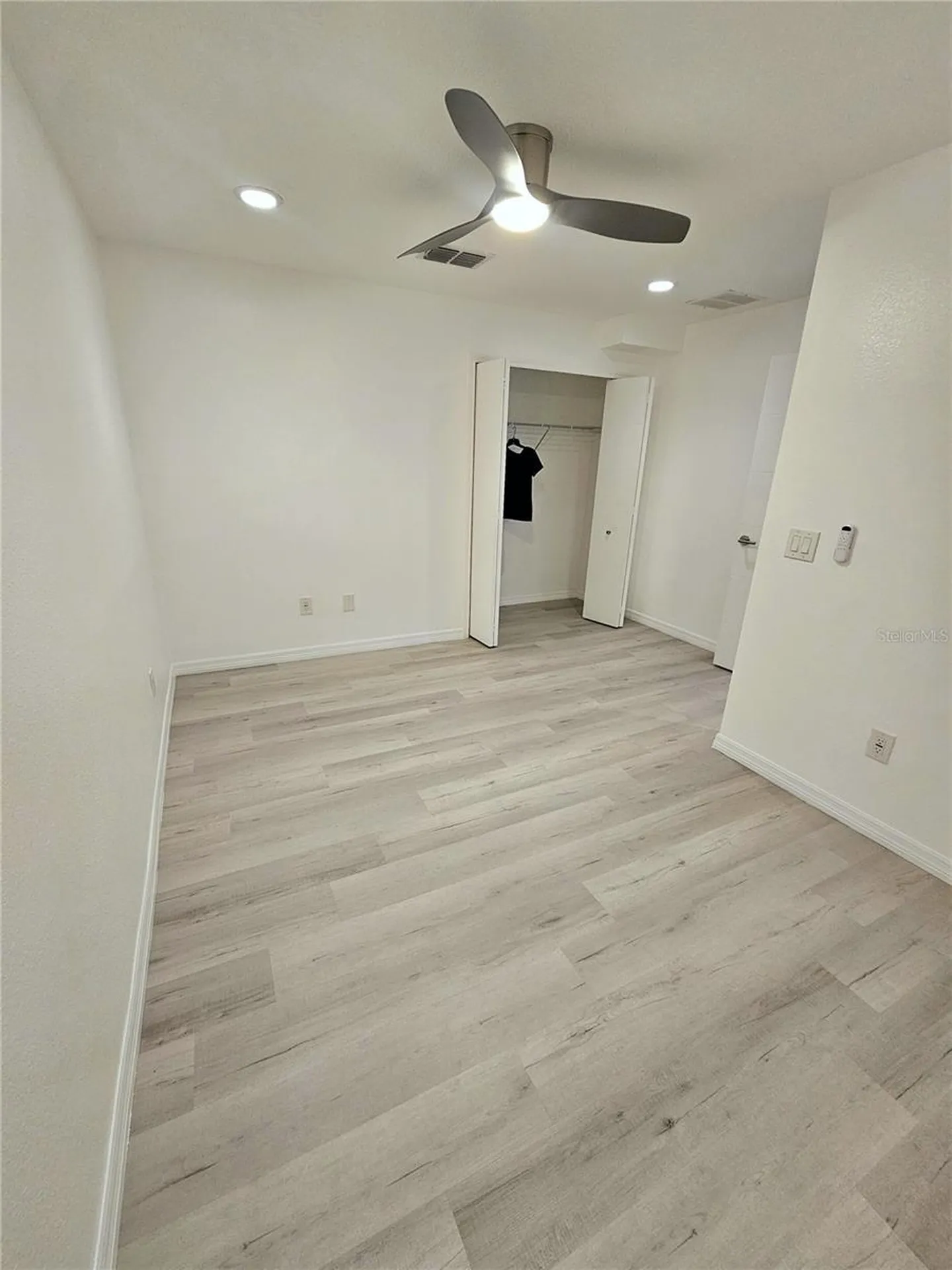 244 Mariner Drive Tarpon Springs FL 34689