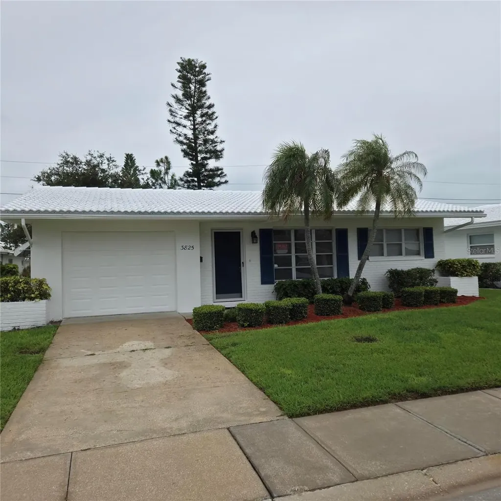 3825 97th Avenue N Pinellas Park FL 33782