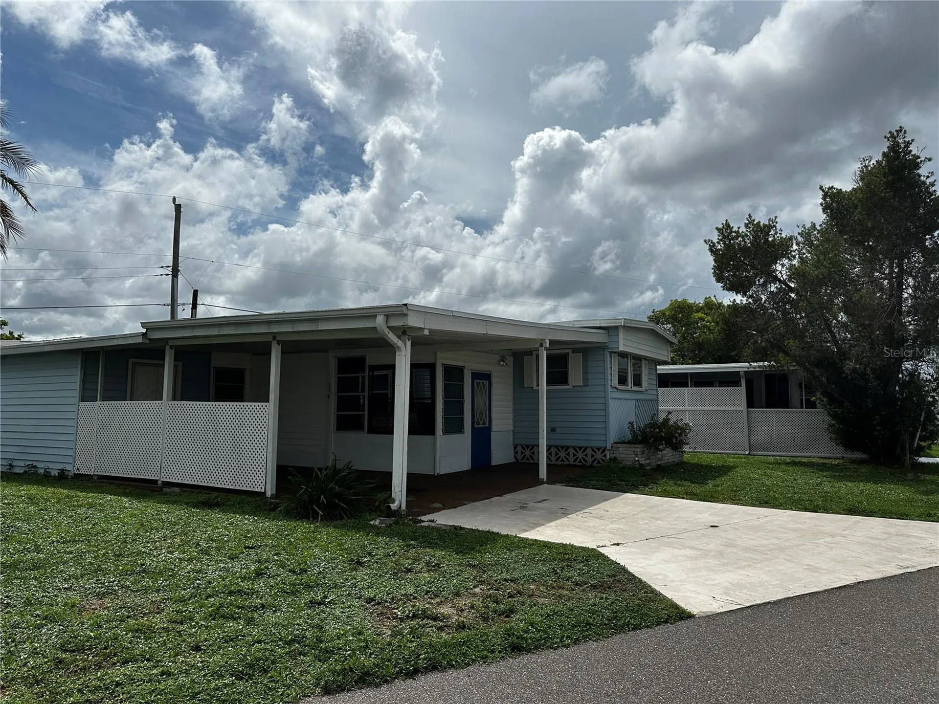 324 Trailorama Drive North Port FL 34287