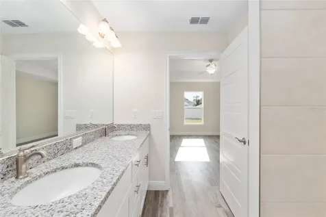98 Pecan Course Circle Ocala FL 34472