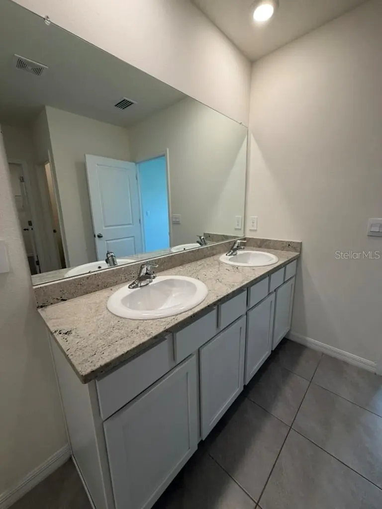 17819 Canopy Place Bradenton FL 34211
