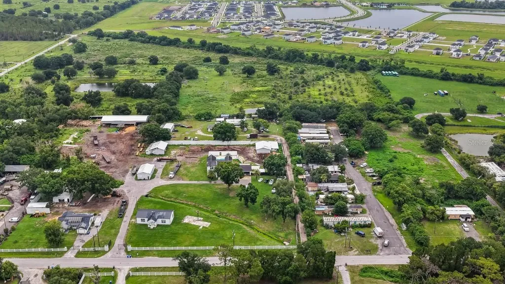 5610 Cajun Rooster Trail Wimauma FL 33598