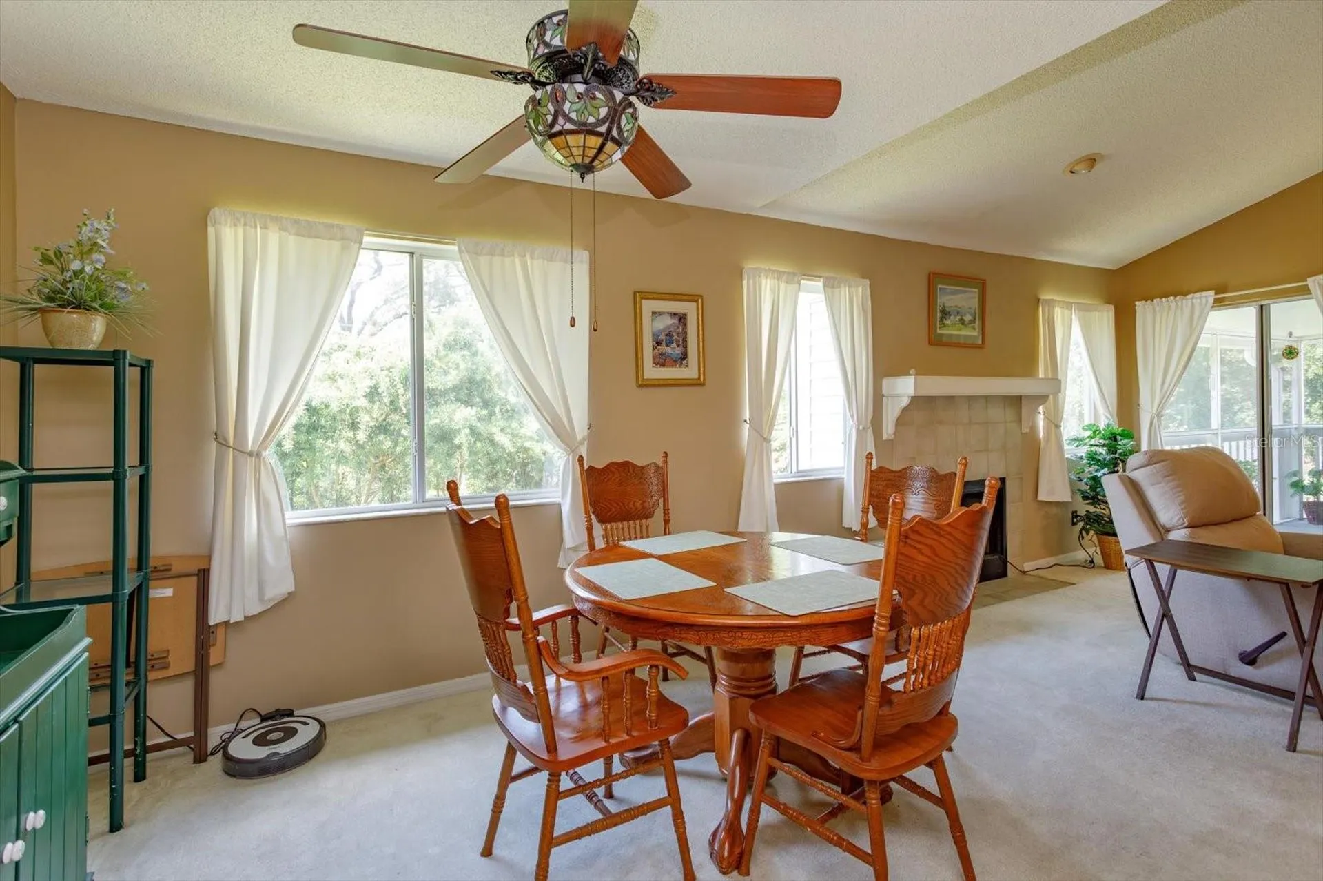 5301 White Cliff Lane Orlando FL 32812