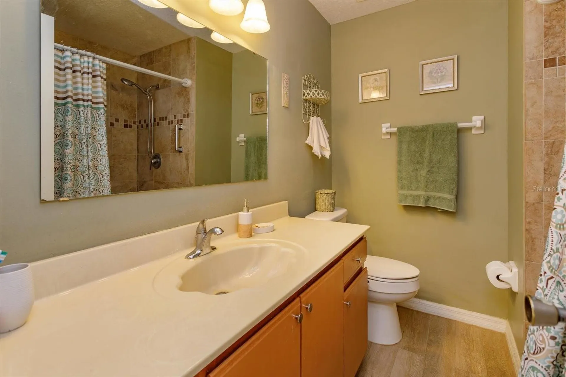 5301 White Cliff Lane Orlando FL 32812
