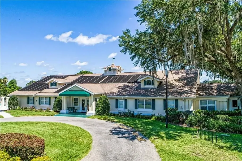 642 Timbercrest Drive Leesburg FL 34748