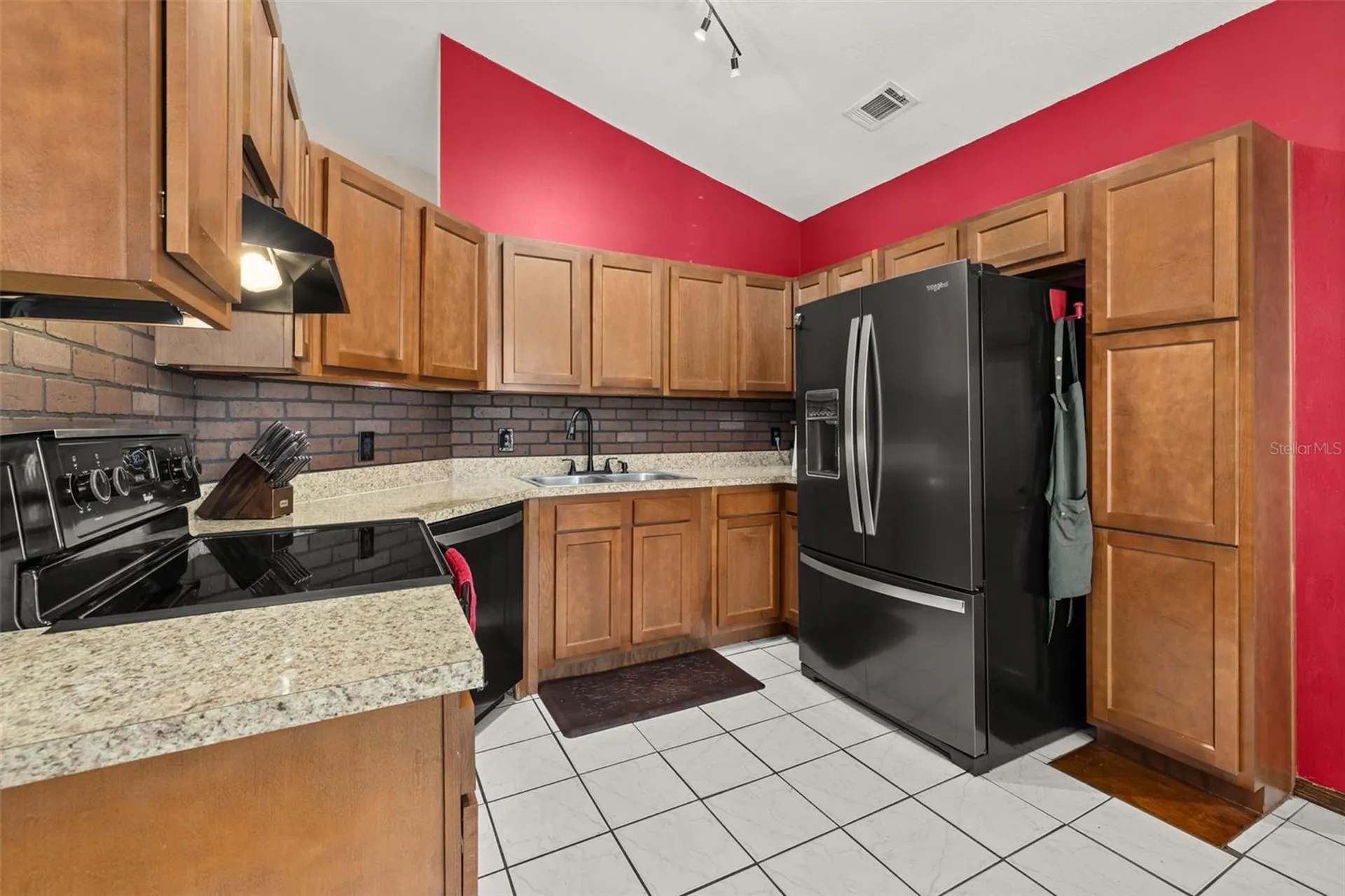 100 Grove Hollow Court Sanford FL 32773