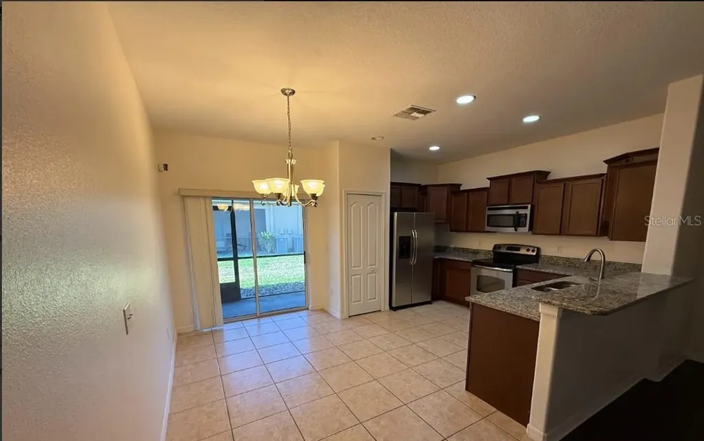 2807 Lantern Hill Avenue Brandon FL 33511