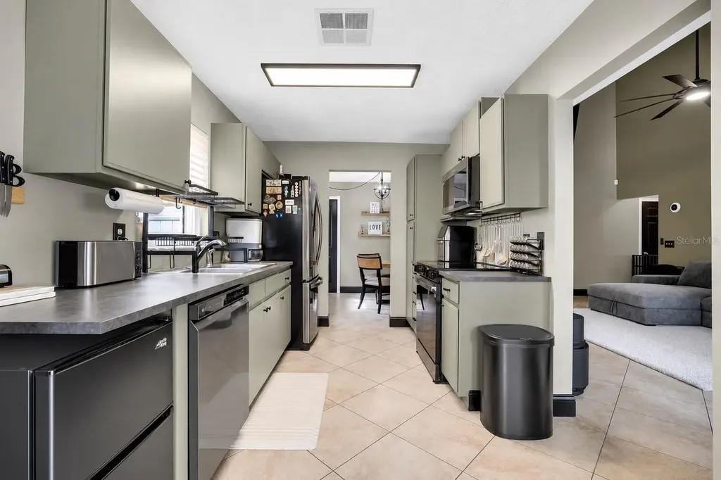 2235 Meadowmouse Street Orlando FL 32837