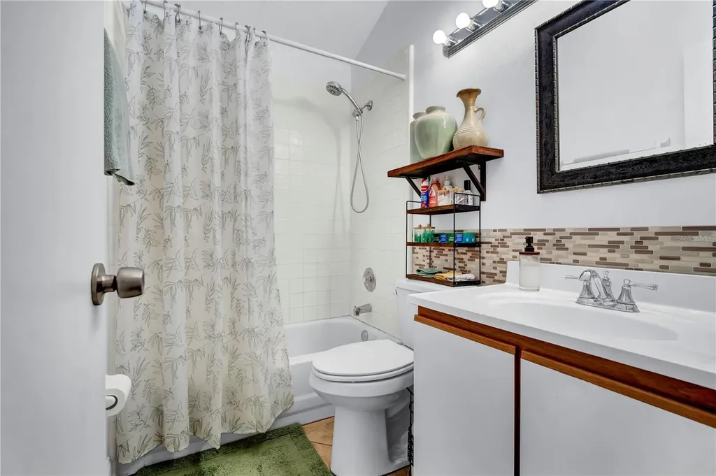 2235 Meadowmouse Street Orlando FL 32837