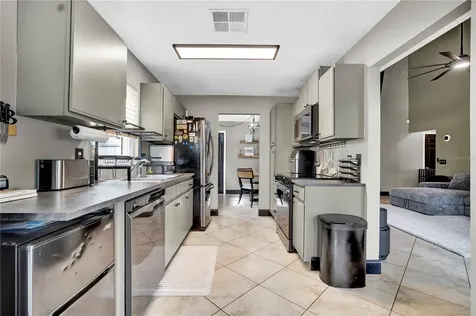 2235 Meadowmouse Street Orlando FL 32837