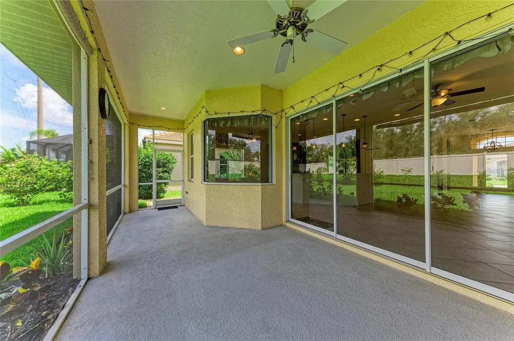 6841 74th Street Circle E Bradenton FL 34203