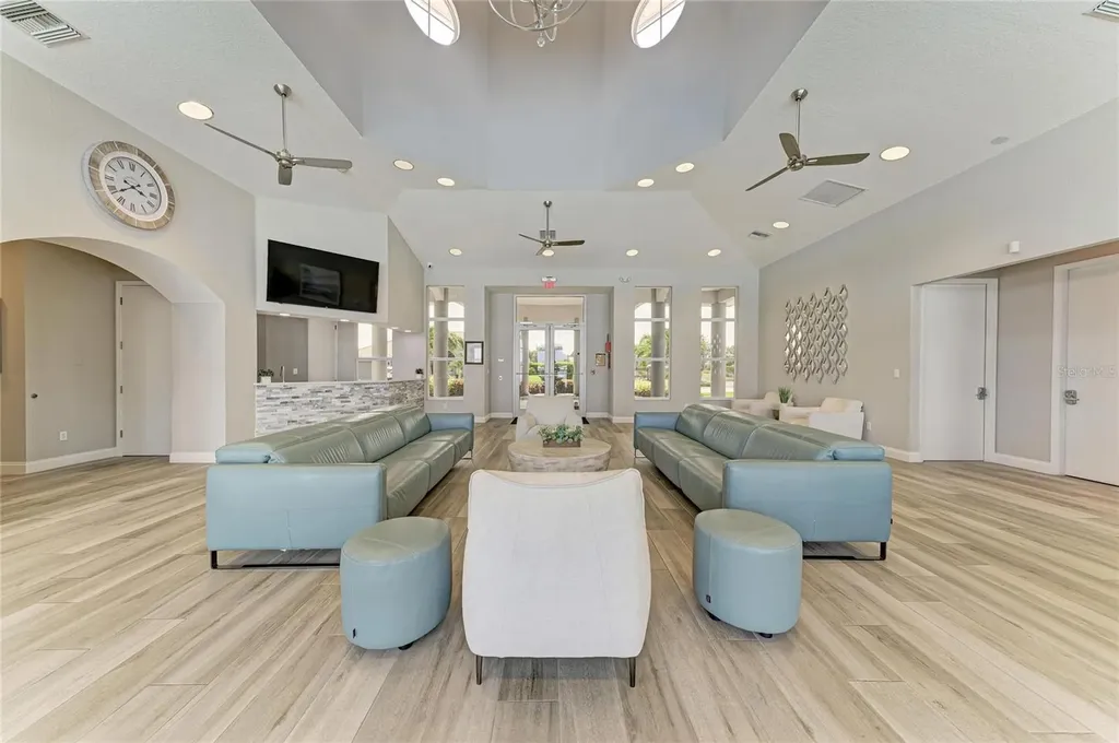 6841 74th Street Circle E Bradenton FL 34203