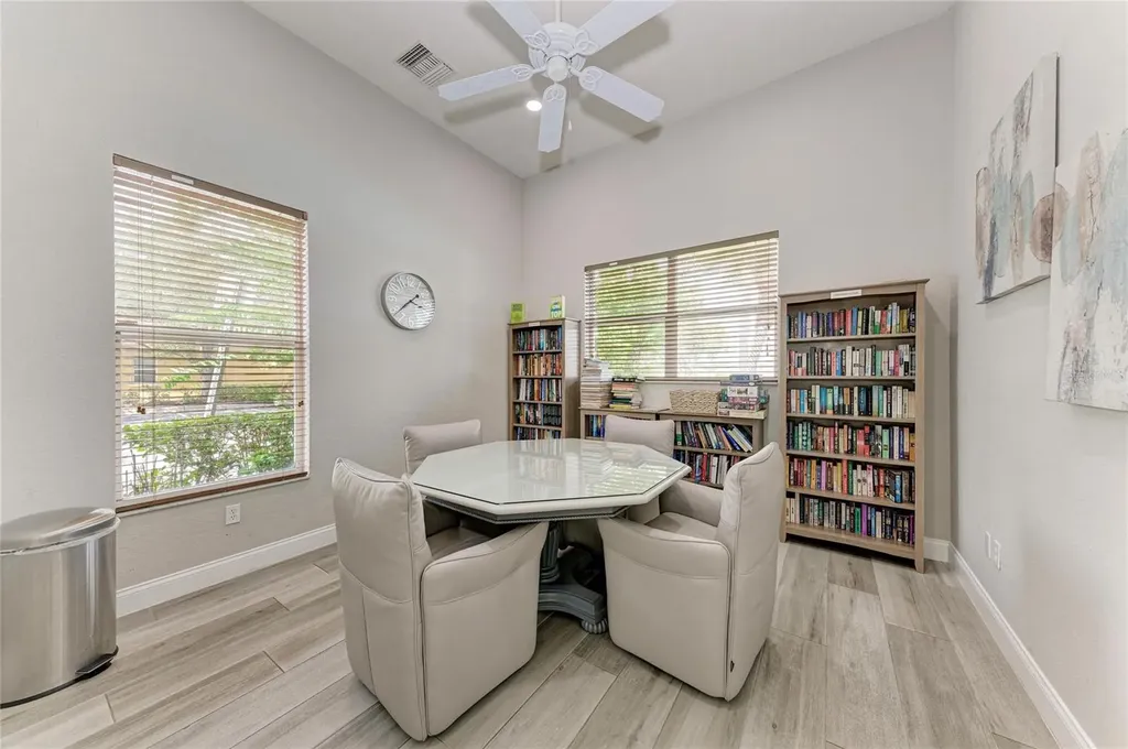 6841 74th Street Circle E Bradenton FL 34203