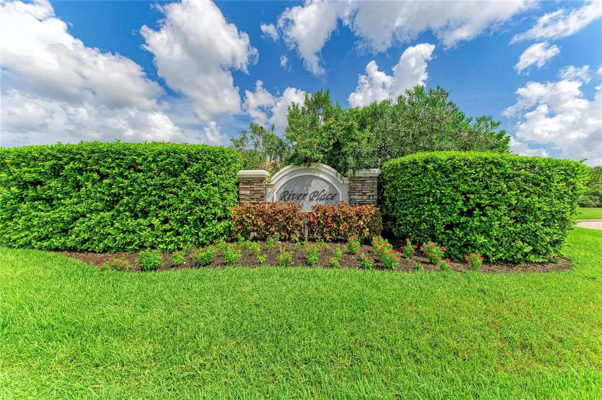 6841 74th Street Circle E Bradenton FL 34203