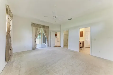 6841 74th Street Circle E Bradenton FL 34203
