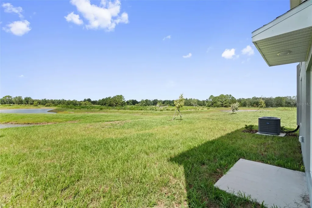 11737 Noble Blossom Loop Dade City FL 33525