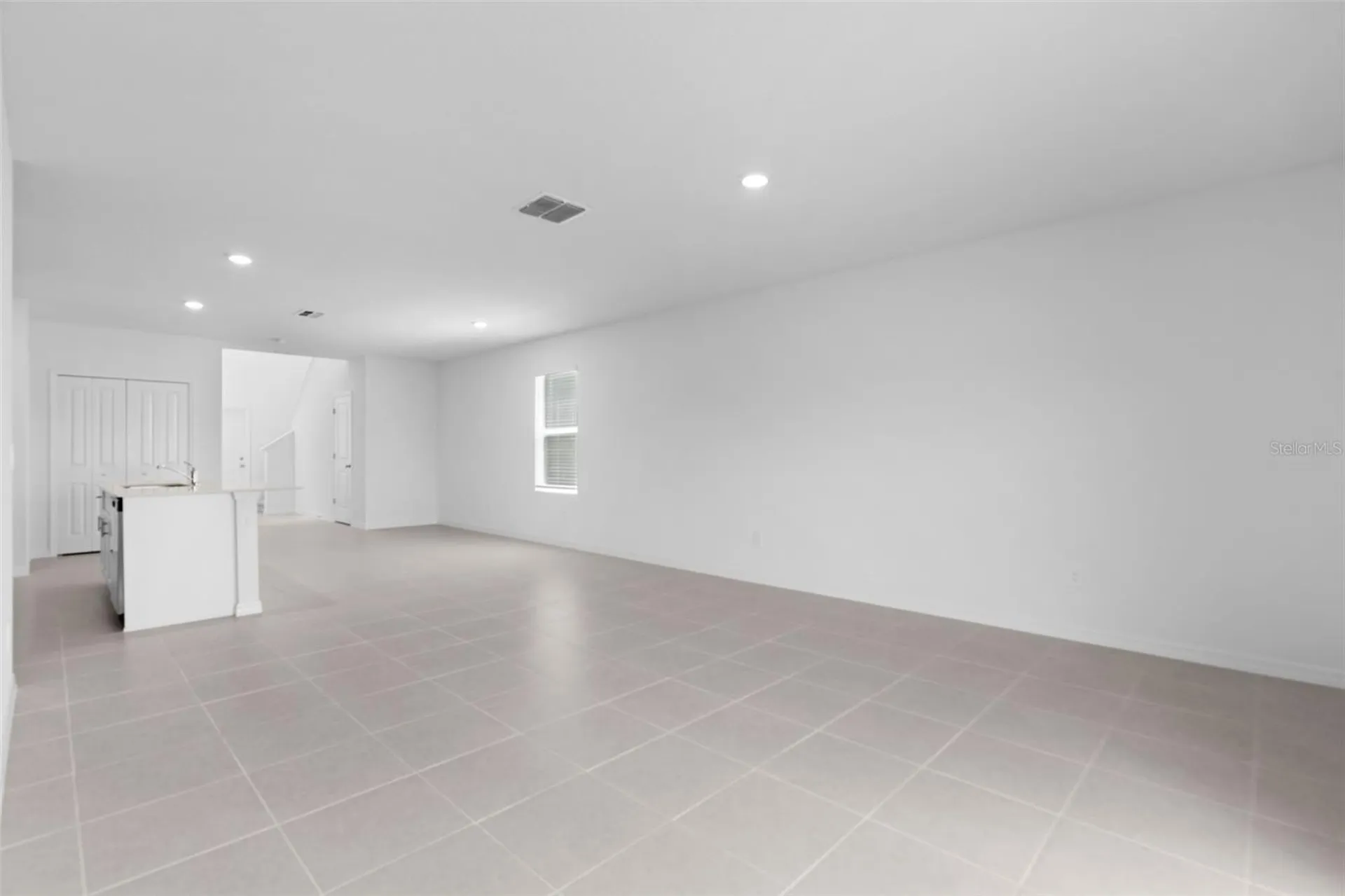 11737 Noble Blossom Loop Dade City FL 33525