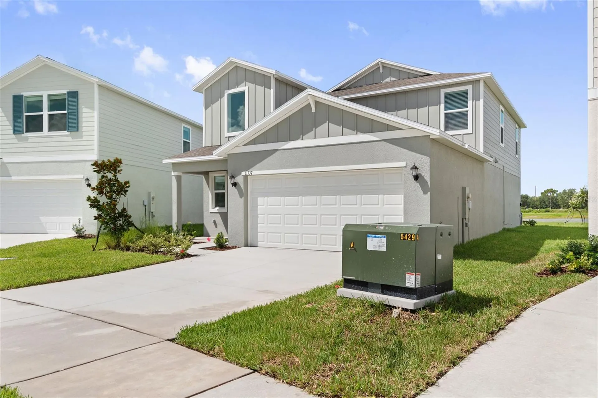 11737 Noble Blossom Loop Dade City FL 33525