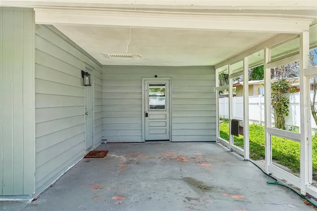520 Fairfax Lane Apollo Beach FL 33572